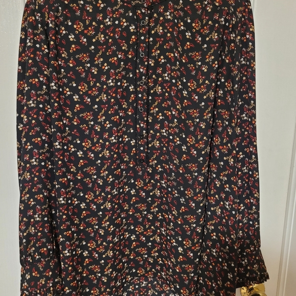 (SZ. 26)  Black Long Sleeve Blouse - Picture 1 of 9